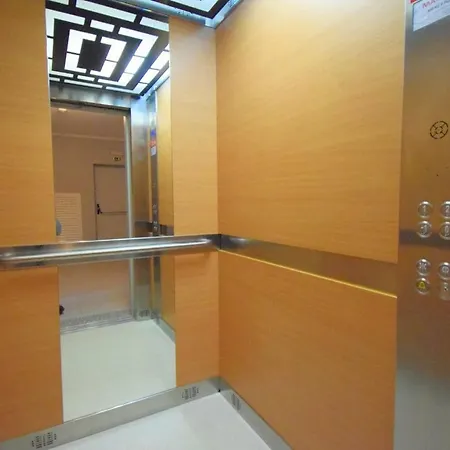 Perfect New In 公寓