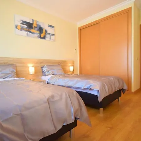 Perfect New In * 阿尔布费拉